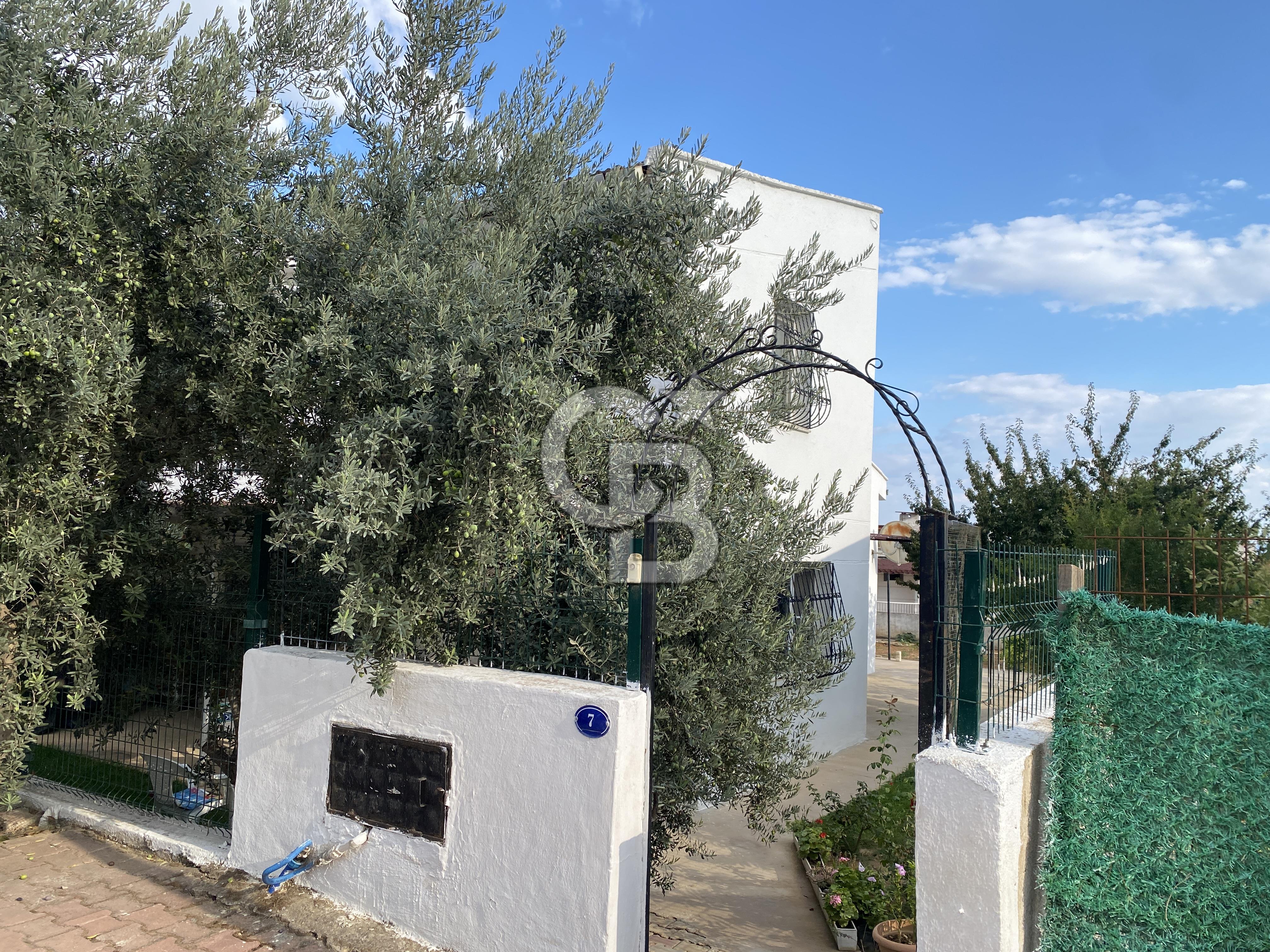 AYRANCILAR İNÖNÜ MAHALLESİ’NDE 315 M² ARSA İÇİNDE SATILIK 3+1 DUBLEKS VİLLA