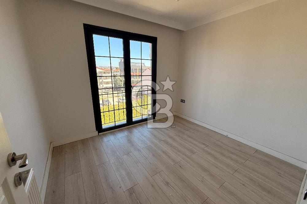 BAŞİSKELE BARBAROS 3CEPHELİ SATILIK GENİŞ 4+1 ÇATI DUBLEKS DAİRE