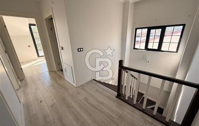 BAŞİSKELE BARBAROS 3CEPHELİ SATILIK GENİŞ 4+1 ÇATI DUBLEKS DAİRE