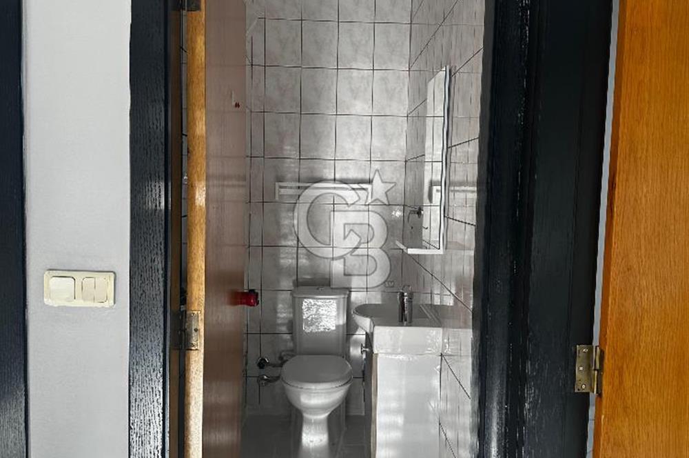 Oran TRT Karşısı Örmes Sitesinde Muftaklı WC'li Kiralık Dükkan
