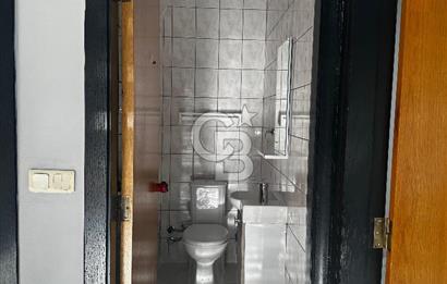 Oran TRT Karşısı Örmes Sitesinde Muftaklı WC'li Kiralık Dükkan