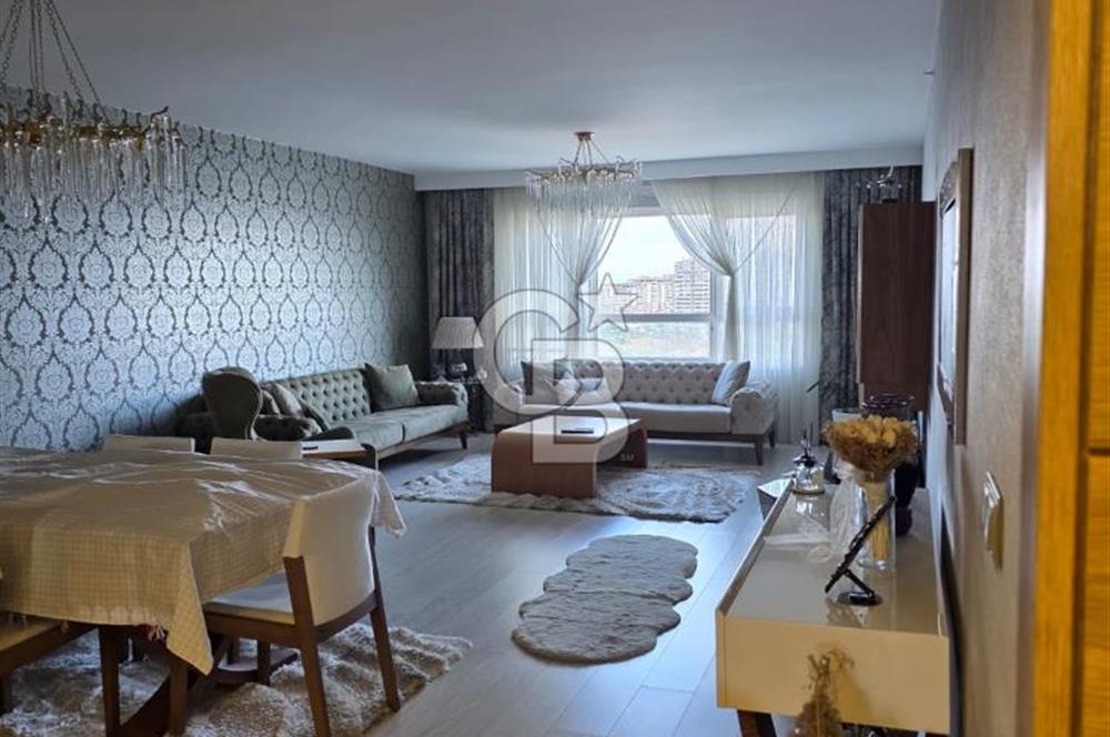 ERYAMAN KAŞMİR SİTESİ'NDE GÖL MANZARALI 4+1 SATILIK DAİRE