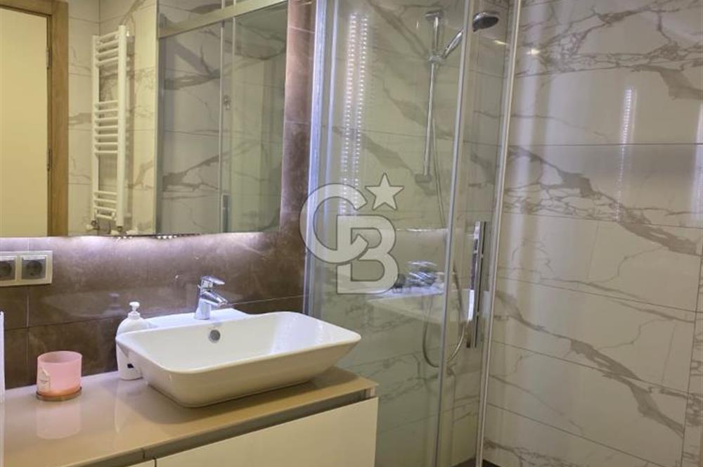 ERYAMAN KAŞMİR SİTESİ'NDE GÖL MANZARALI 4+1 SATILIK DAİRE