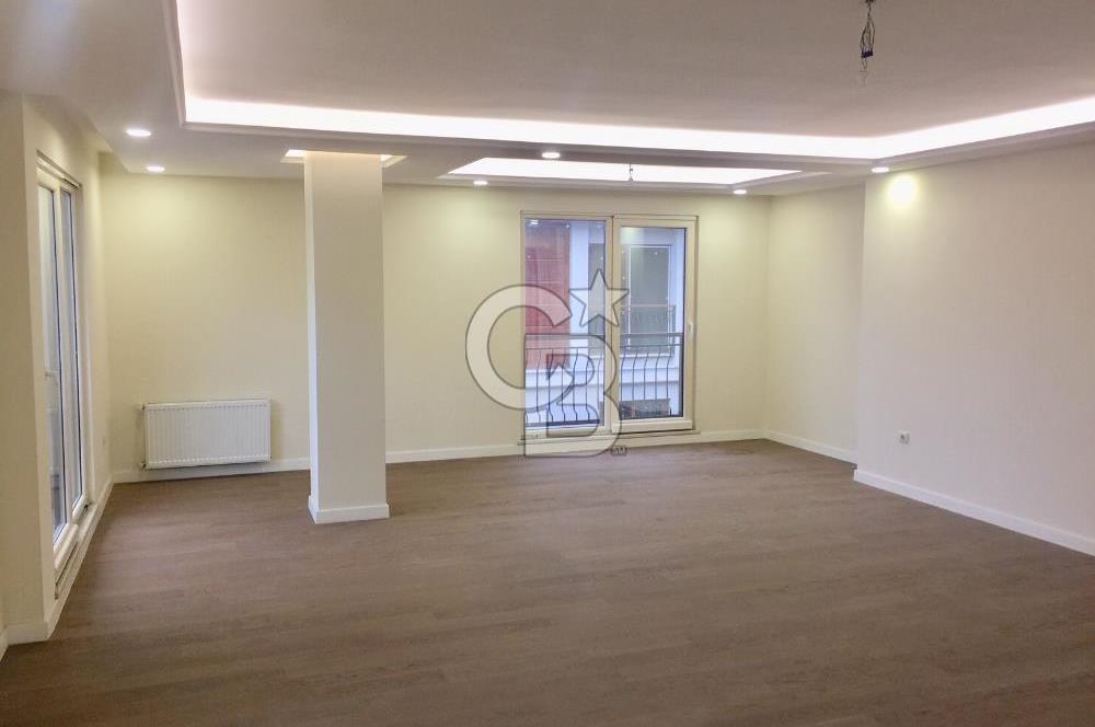 Bakırköy Vezüv Konaklarında Çift Girişli Dubleks Daire 4+1