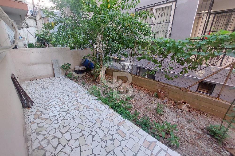 Karabağlar Esenyalı'da Kiralık Geniş 3+1 Eşyalı Daire