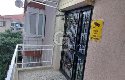 Karabağlar Esenyalı'da Kiralık Geniş 3+1 Eşyalı Daire