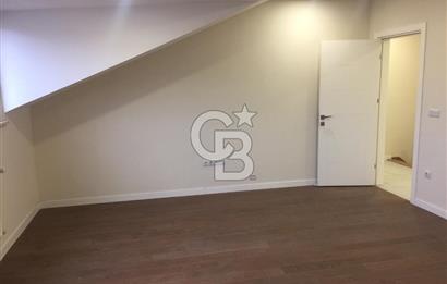 Bakırköy Vezüv Konaklarında Çift Girişli Dubleks Daire 4+1