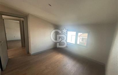 GÖLBAŞI KARŞIYAKA MAH. GÖL VİLLA MOGAN SİTESİ KİRALIK 5+2 VİLLA