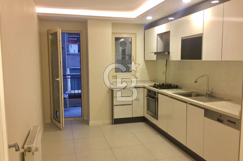 Bakırköy Vezüv Konaklarında Çift Girişli Dubleks Daire 4+1
