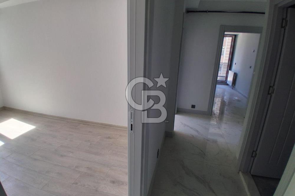 Küçükçekmece Fatih Mah Kırımlı Cadde sıfır satılık 3+1 daire