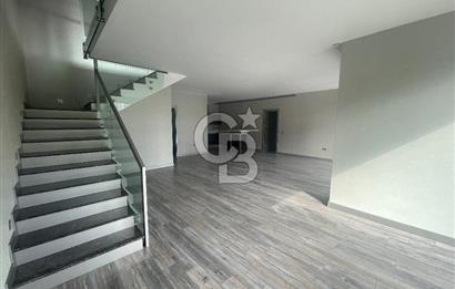GÖLBAŞI KARŞIYAKA MAH. GÖL VİLLA MOGAN SİTESİ KİRALIK 5+2 VİLLA