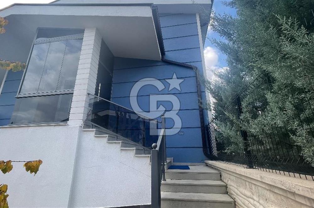 GÖLBAŞI KARŞIYAKA MAH. GÖL VİLLA MOGAN SİTESİ KİRALIK 5+2 VİLLA