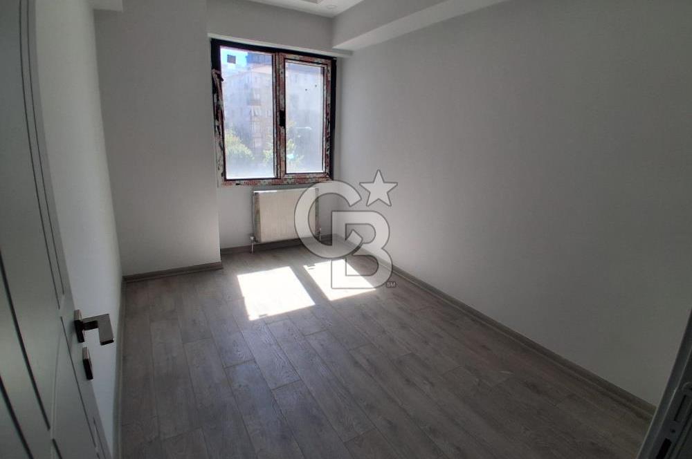 Küçükçekmece Fatih Mah Kırımlı Cadde sıfır satılık 3+1 daire