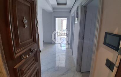 Küçükçekmece Fatih Mah Kırımlı Cadde sıfır satılık 3+1 daire