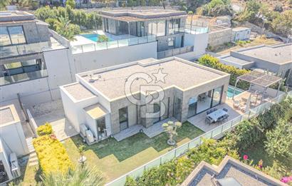 Yalıkavak'ta Yatay Mimari Özel Havuzlu Bahçeli 3+1 Villa