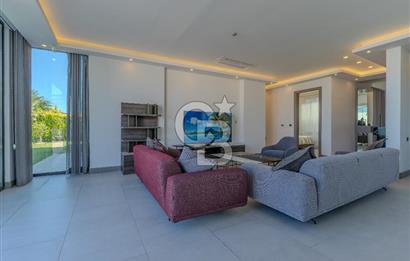Yalıkavak'ta Yatay Mimari Özel Havuzlu Bahçeli 3+1 Villa