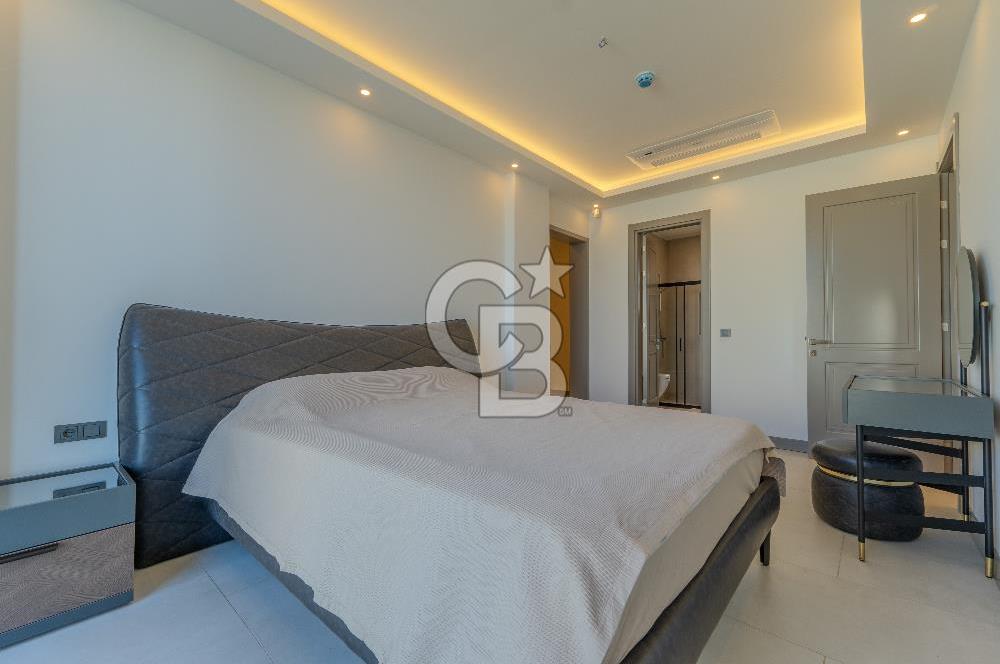 Yalıkavak'ta Yatay Mimari Özel Havuzlu Bahçeli 3+1 Villa