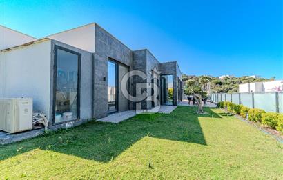 Yalıkavak'ta Yatay Mimari Özel Havuzlu Bahçeli 3+1 Villa