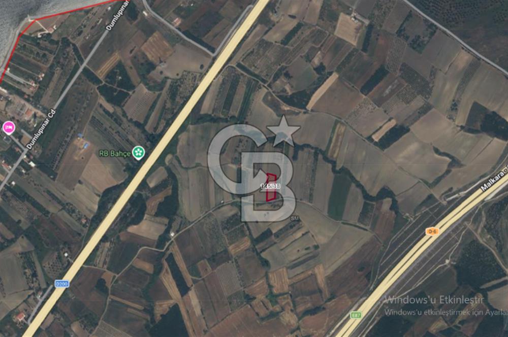 LAPSEKİ SULUCADA YOLA CEPHELİ 2.434 M² SATILIK TARLA