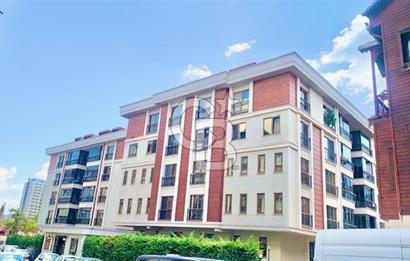 Bakırköy Vezüv Konaklarında Çift Girişli Dubleks Daire 4+1