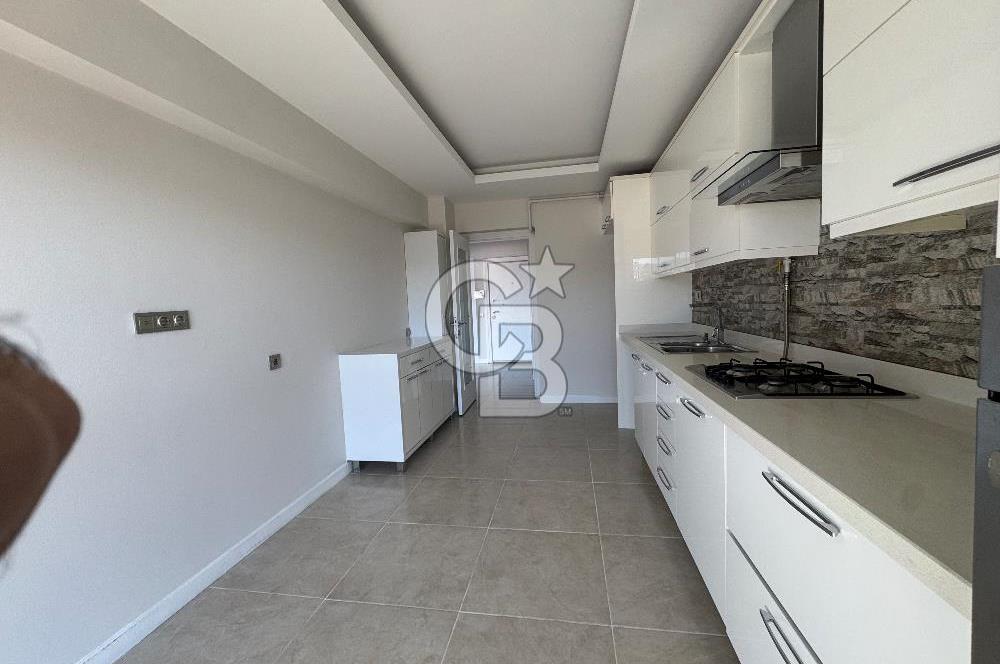 İzmir Karabağlar Site İçinde Kiralık Geniş 3+1 Daire