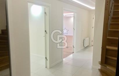 Bakırköy Vezüv Konaklarında Çift Girişli Dubleks Daire 4+1