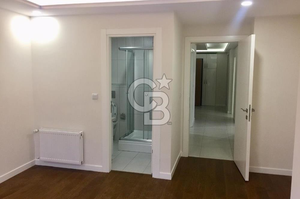 Bakırköy Vezüv Konaklarında Çift Girişli Dubleks Daire 4+1