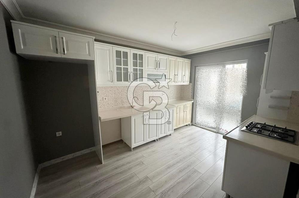 CADDE ÜZERİ FULL + FULL YAPILI KİRALIK DUBLEKS
