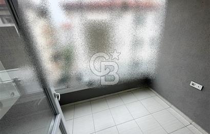 CADDE ÜZERİ FULL + FULL YAPILI KİRALIK DUBLEKS