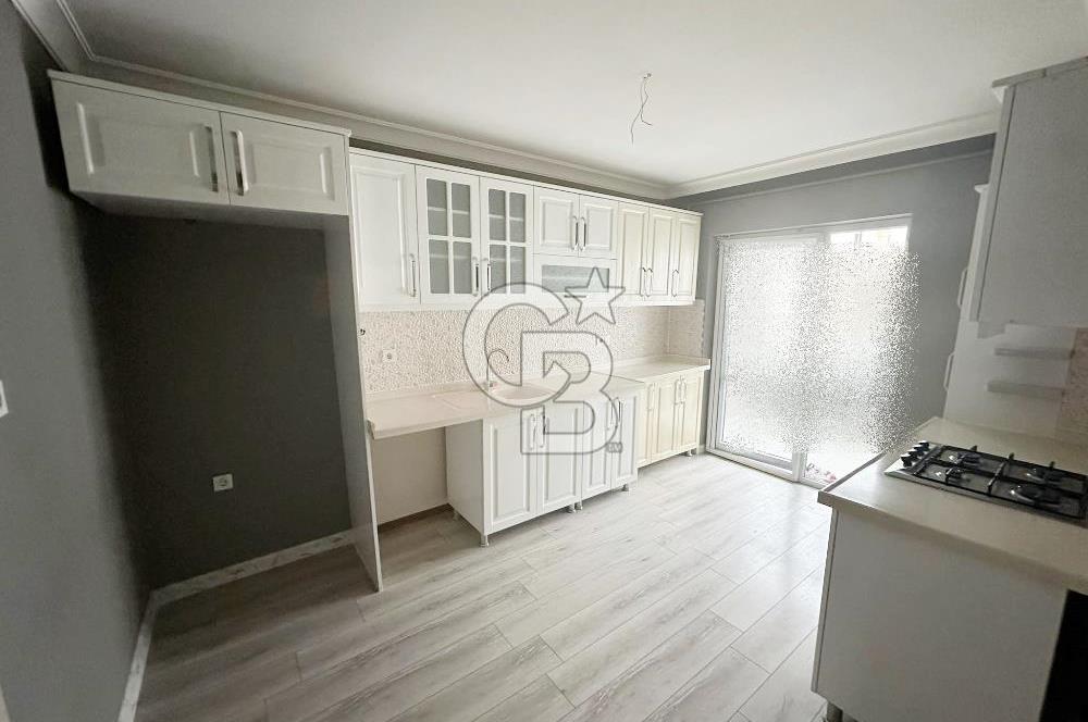 CADDE ÜZERİ FULL + FULL YAPILI KİRALIK DUBLEKS