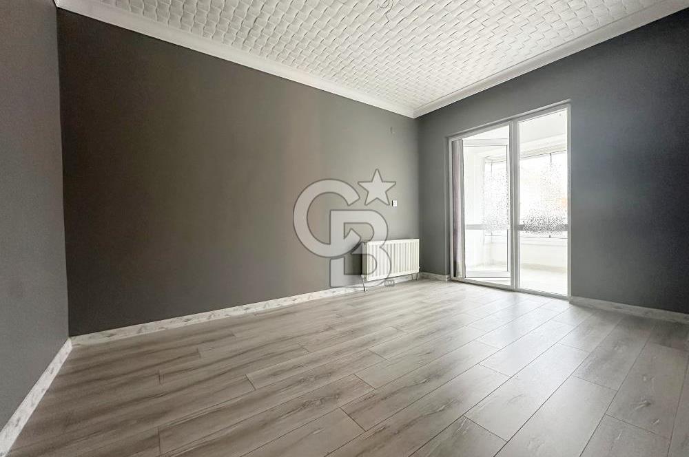CADDE ÜZERİ FULL + FULL YAPILI KİRALIK DUBLEKS