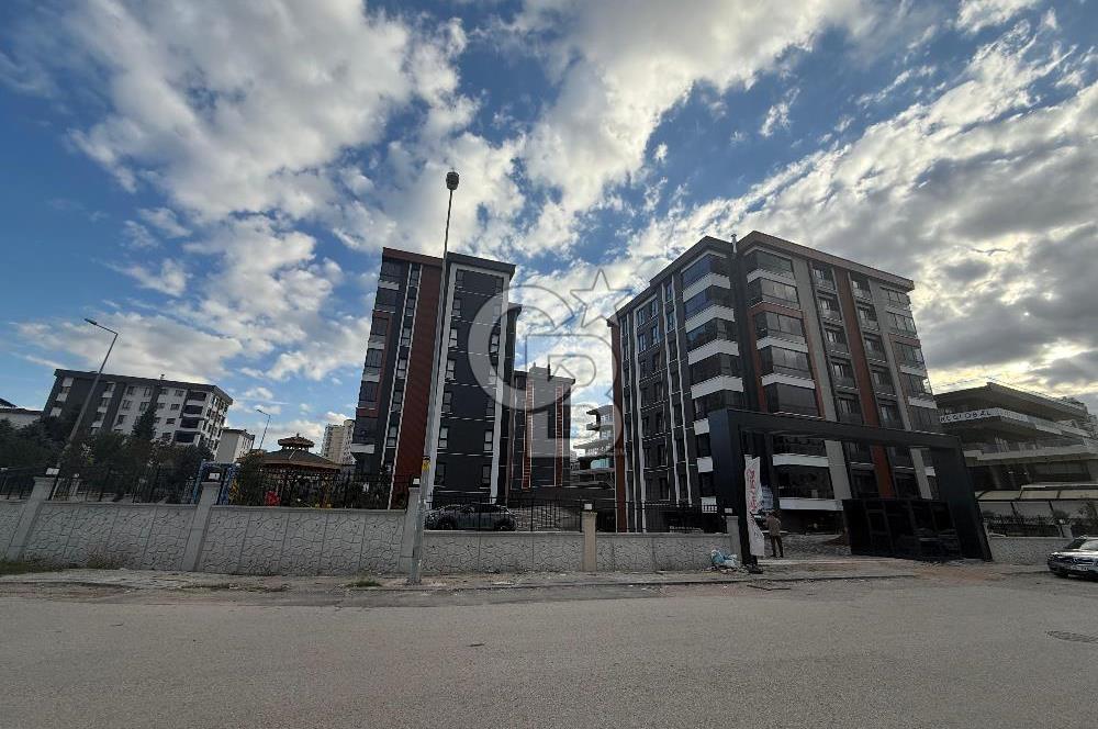 ​BAĞLICA’DA SIFIR, LÜKS VE PEYZAJ MANZARALI KİRALIK DAİRE