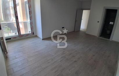 Küçükçekmece Fatih Mah Kırımlı Cadde sıfır satılık 3+1 daire