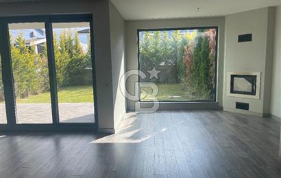 GÖLBAŞI KARŞIYAKA MAH. GÖL VİLLA MOGAN SİTESİ KİRALIK 5+2 VİLLA