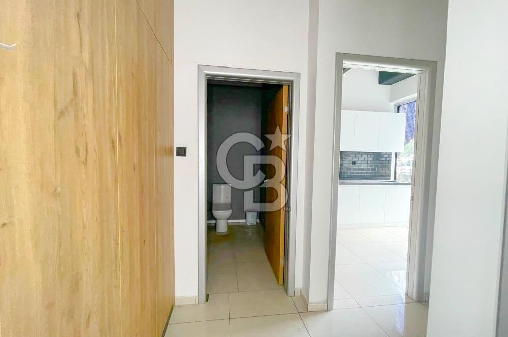 Kartal Soğanlık Orta Mah. İzpark 'ta Kiralık İşyeri Köşe Dükkan