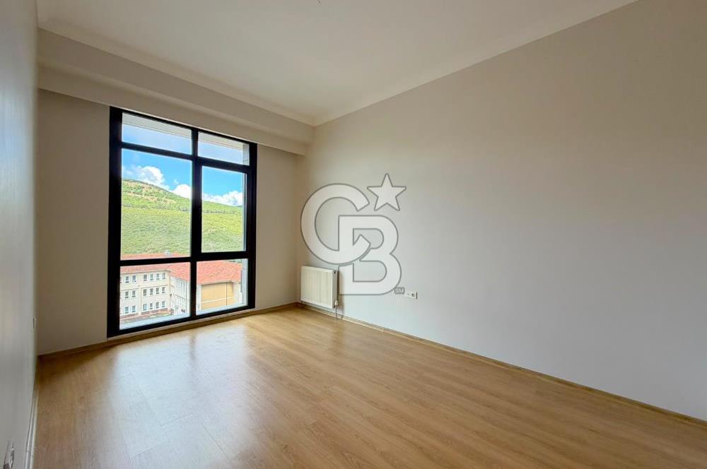 Maltepe Fuaye Nish Yanında Kiralık 3+1 Boş Daire Tria Sitesinde