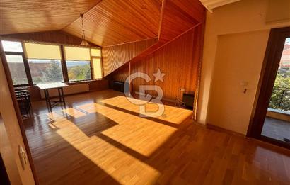GÖLBAŞI BAHÇELİEVLER’DE SATILIK 980 M² BAHÇELİ, KÖŞE KONUMDA 6+2 VİLLA