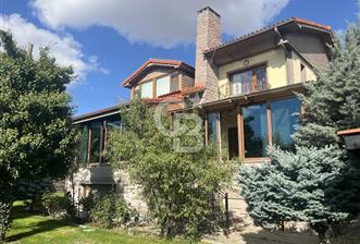 GÖLBAŞI BAHÇELİEVLER’DE SATILIK 980 M² BAHÇELİ, KÖŞE KONUMDA 6+2 VİLLA - 4 - 376248