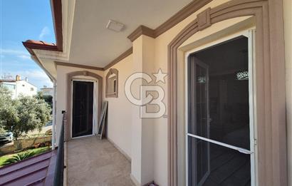Kuşadası Kadınlar Denizi'nde Deniz Manzaralı 3+1 Villa