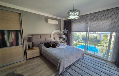 Kuşadası Kadınlar Denizi'nde Deniz Manzaralı 3+1 Villa