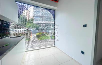 Kartal Soğanlık Orta Mah. İzpark 'ta Kiralık İşyeri Köşe Dükkan