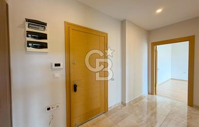 Maltepe Fuaye Nish Yanında Kiralık 3+1 Boş Daire Tria Sitesinde