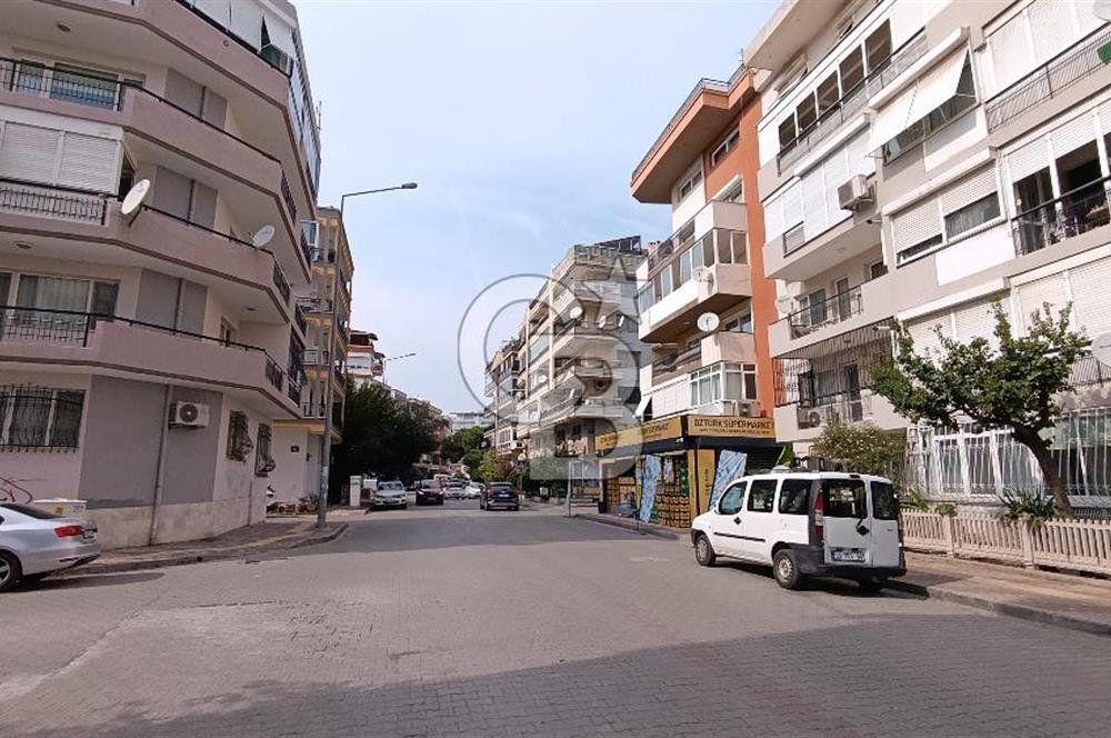 İzmir Karşıyaka Yalı Merkezi Konumlu Kiralık 3+1 113 m² Daire