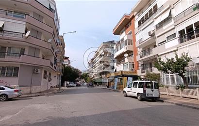 İzmir Karşıyaka Yalı Merkezi Konumlu Kiralık 3+1 113 m² Daire