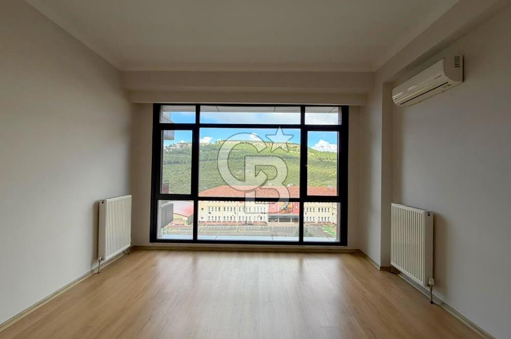Maltepe Fuaye Nish Yanında Kiralık 3+1 Boş Daire Tria Sitesinde