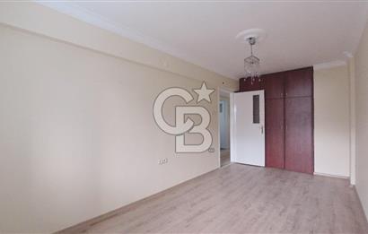 İzmir Karşıyaka Yalı Merkezi Konumlu Kiralık 3+1 113 m² Daire