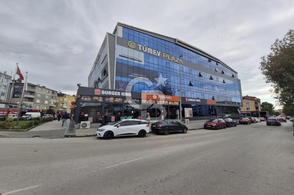 TÜMEV PLAZA'DA PRESTİJLİ ÖN CEPHEDE KİRALIK OFİS