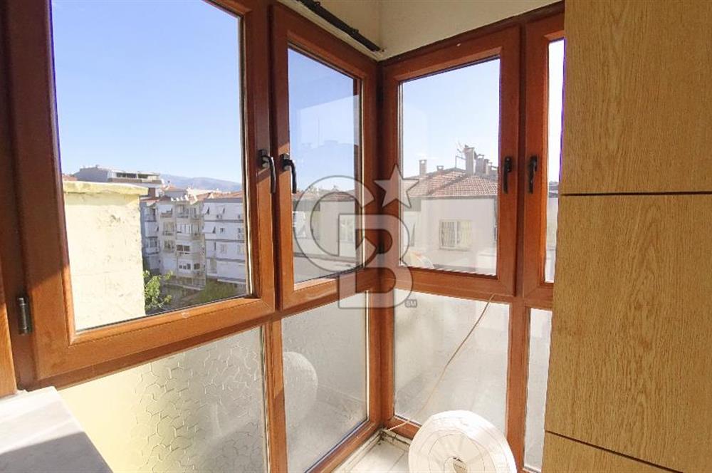İzmir Bostanlı Nergiz İZBAN Yakını Kiralık 3+1 98 m² Daire