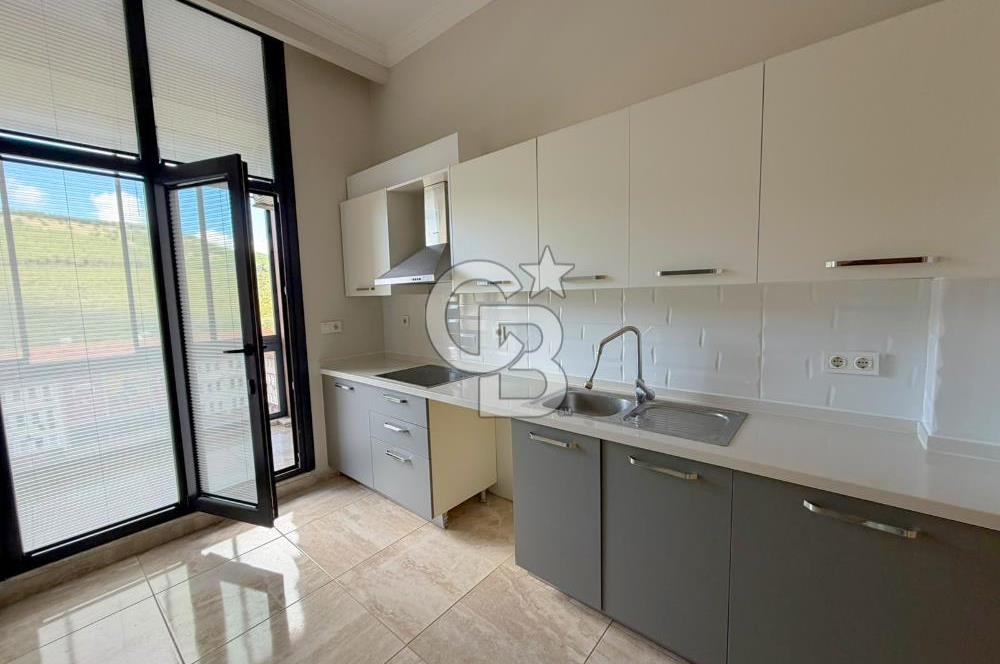 Maltepe Fuaye Nish Yanında Kiralık 3+1 Boş Daire Tria Sitesinde