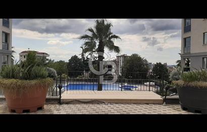 Twinstar Yakacık Sitesinde Satılık Arakat Daire